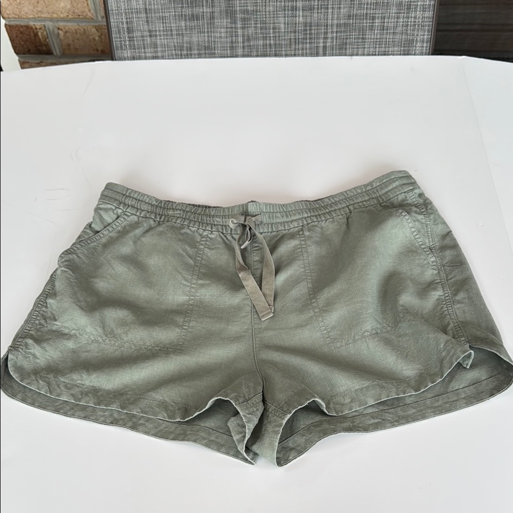 J Crew sage green linen shorts. Size large